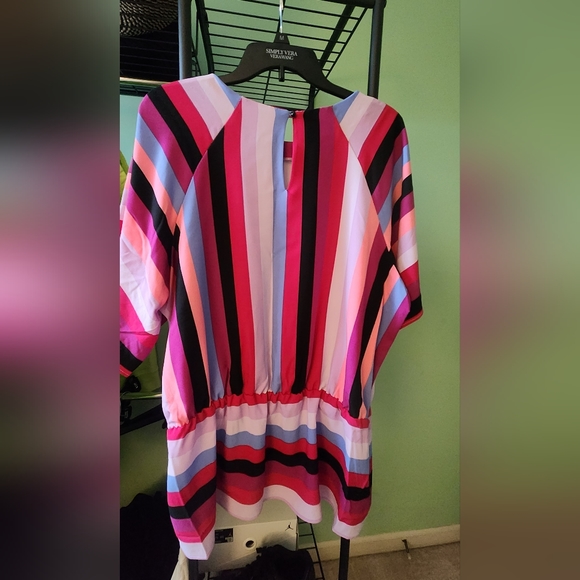 Multi colored blouse - Picture 2 of 6
